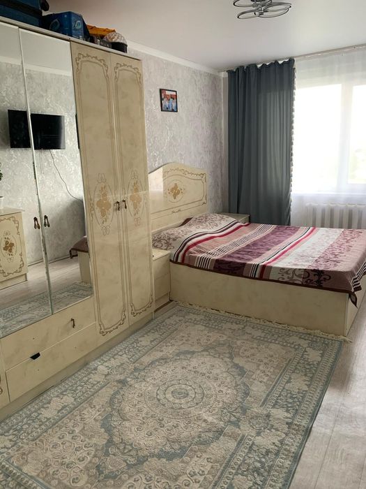 Спальный гарнитур сатылады.Срочно