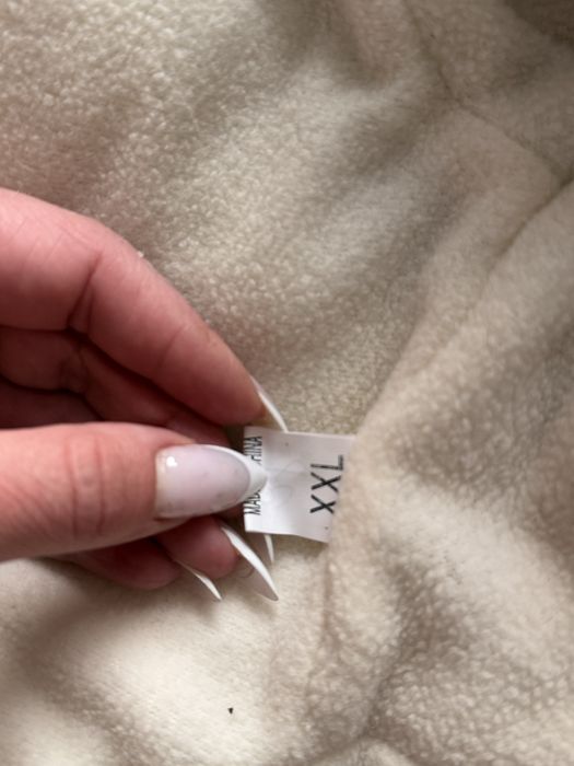 Продам костюмчик для собак