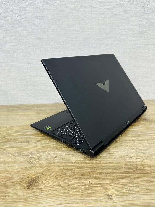 HP VICTUS Ryzen 5-12 Ядерный с Топовой Видеокартой GTX1650 для Игр