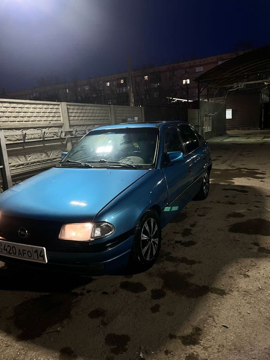 Продам Опель астра