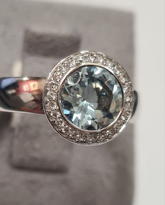 Inel din aur alb 14k, cu acvamarin natural si diamante naturale,