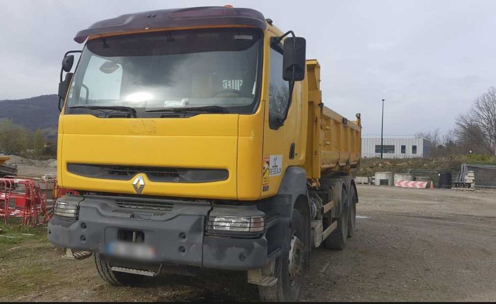 Dezmembrari camion Renault Kerax 370 410 bascula 6x4 4x4 4x2 6x2 piese