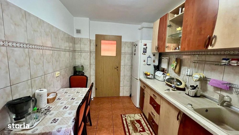 Apartament 4 camere decomandat | Str. Banat | Etaj 3/4 |