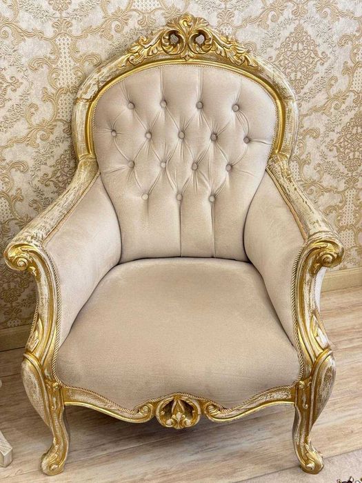 Мягкая мебель для гостиной