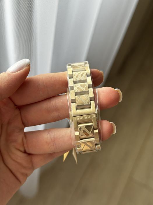 Часы burberry женские оригинал