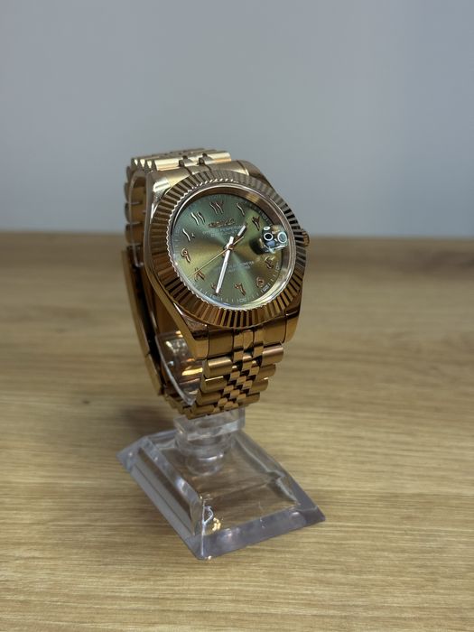 Seiko Mod Datejust Arabic Green