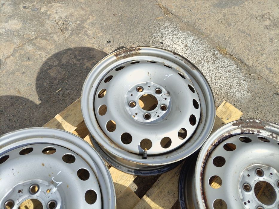 16 цола 5 х 112 мм Мерцедес Вито А447 - 6,5 инча / ЕТ 52