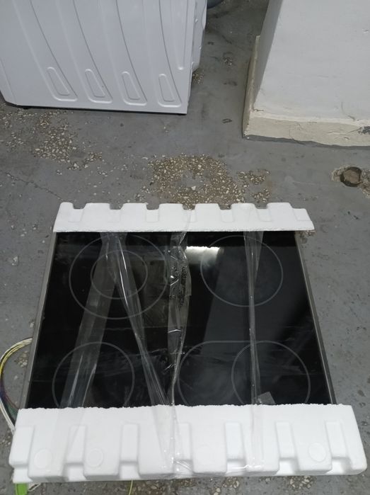 Set vitro(cuptor+plita),BAUKNECHT