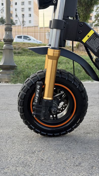 Продается Самокат Kukurin m5 pro