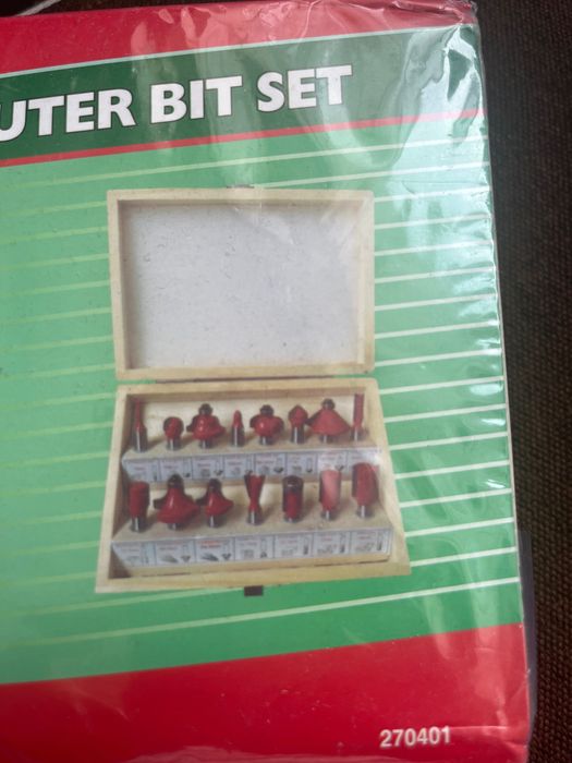 Nituri pentru freză lemn