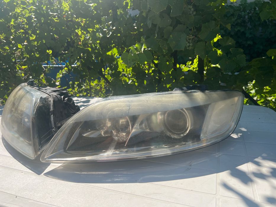 Vand Faruri Audi Q7 2007 4L