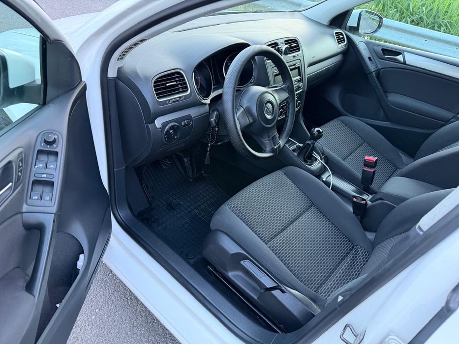 Vw GOLF 6 / 1.6 diesel / Stare impecabil /An 2011 E/5 !!