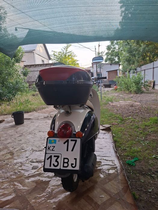 Скутер , мопед Хонда