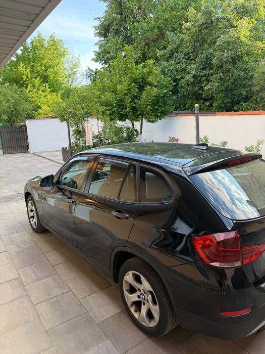 BMW X1 2012 — imagine 2