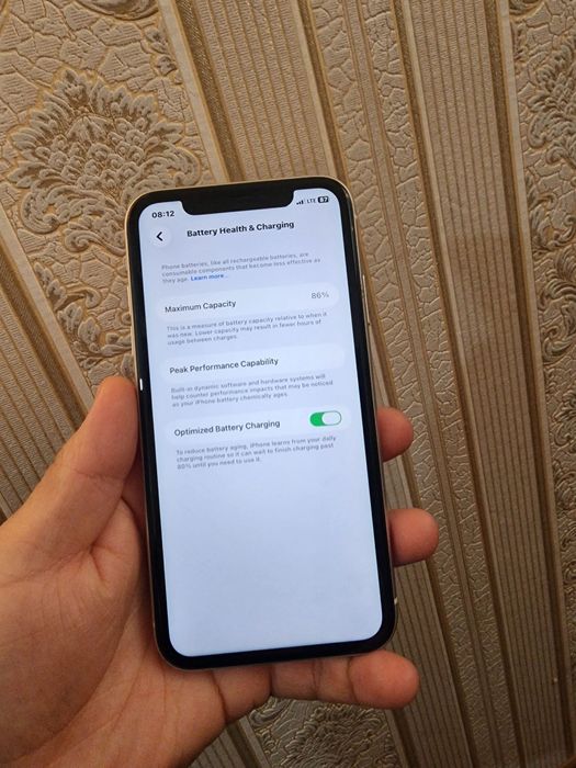 Iphone 11 sotiladi 1.5 oy garantiya