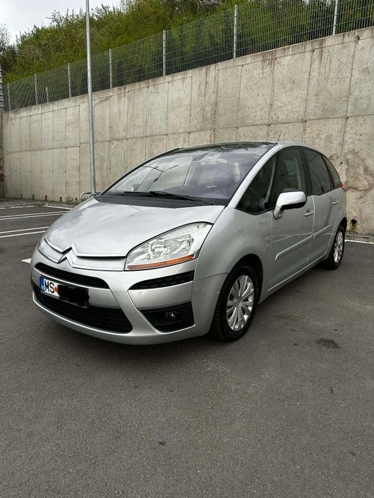 Citroen C4 Picasso 20/07/2010-cutie automata