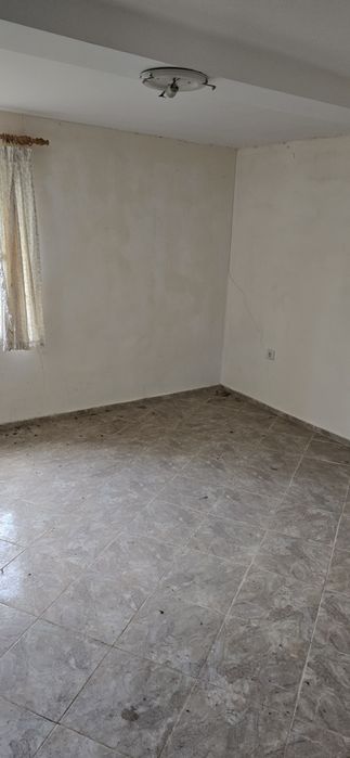 Продава се Къща в Дългопол - 900 кв.м за 57 €/кв.м - Снимка #9