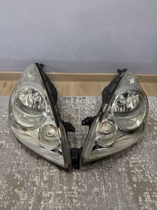 Фары на Nissan note Е11