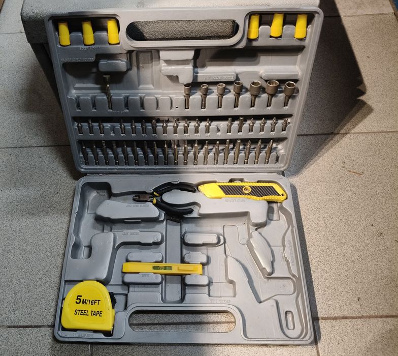 cutie/troler/trusa/geanta scule cu 166 piese