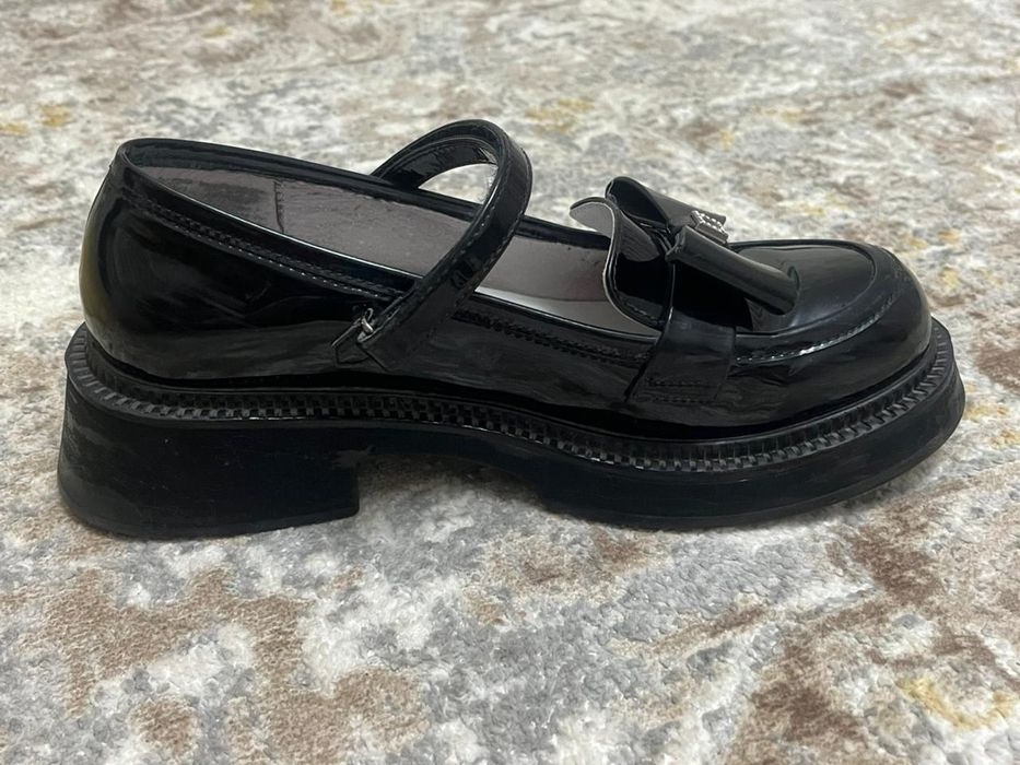 Продается лоферы