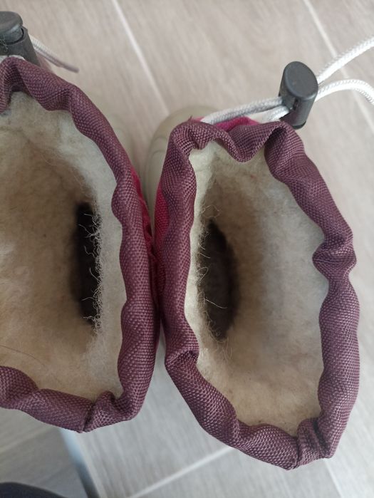 Детски топли зимни ботуши 25/26