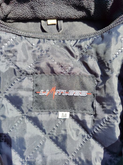 Vând geacă biker ,mărimea M