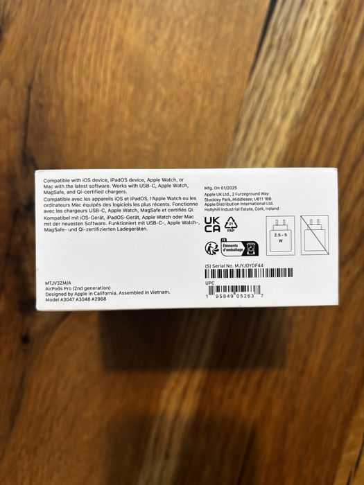 AirPods Pro (2nd generation) cu MagSafe Charging Case - nou, sigilat