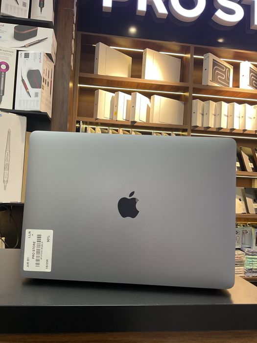 Macbook Air M1 13