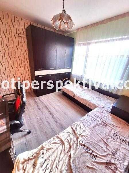 Продава се Тристаен апартамент в Пловдив, Кършияка - 65 кв.м за 1035 €/кв.м - Снимка #4