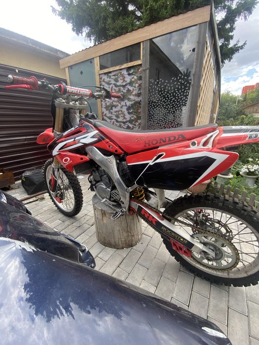 Мотоцикл Honda cr125r