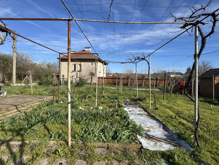 Къща в село Телиш