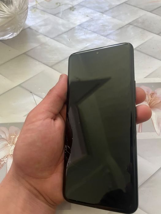 Хонор 90 256 гб озу 8+5