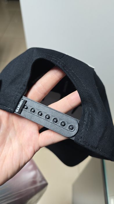 Кепка Garmin черная