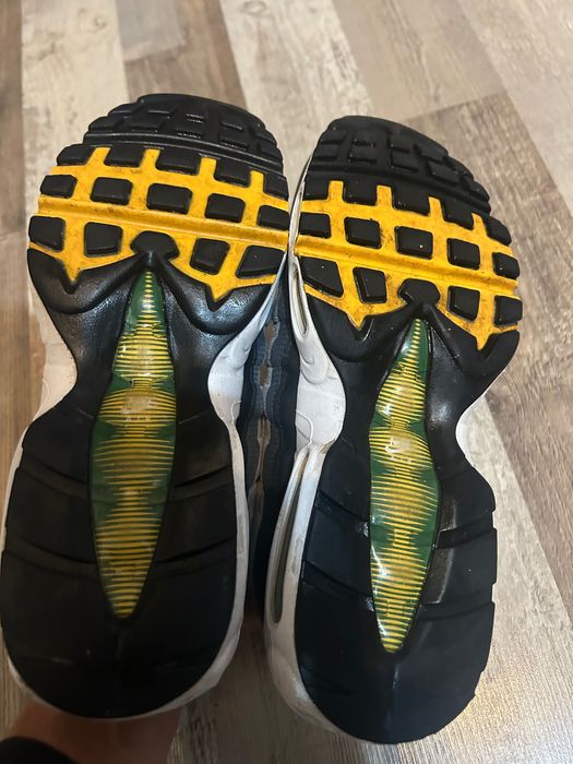 Nike маратонки цена 100