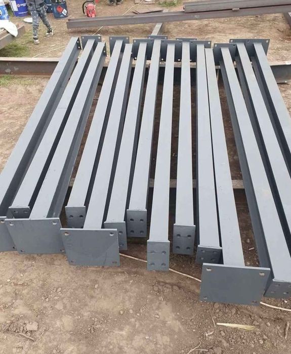 Vând hală metalica