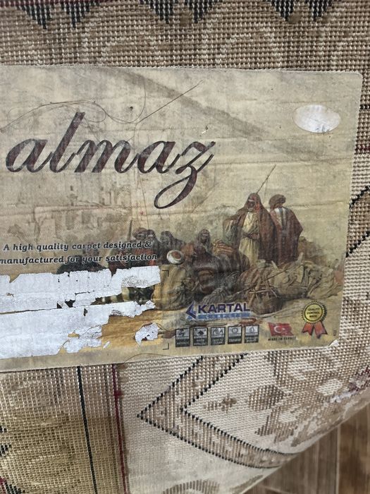 Кілем 3*5 м сатылады.Қалың әрі сапалы