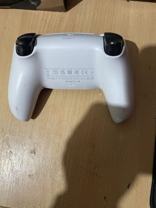 Джойстик от playstation5