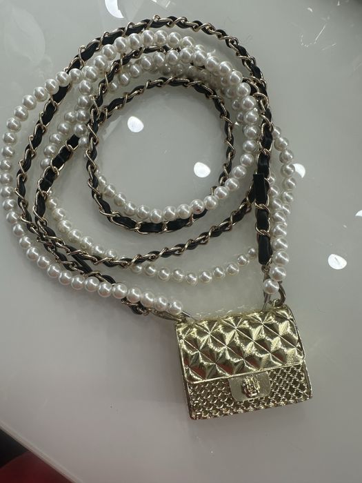 Нова Чанта/бижу,по модел на Chanel