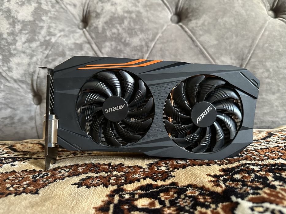 Rx 580 Aorus 4GB