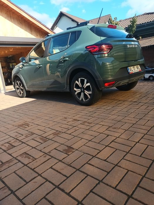 Vând Dacia Sandero Stepway