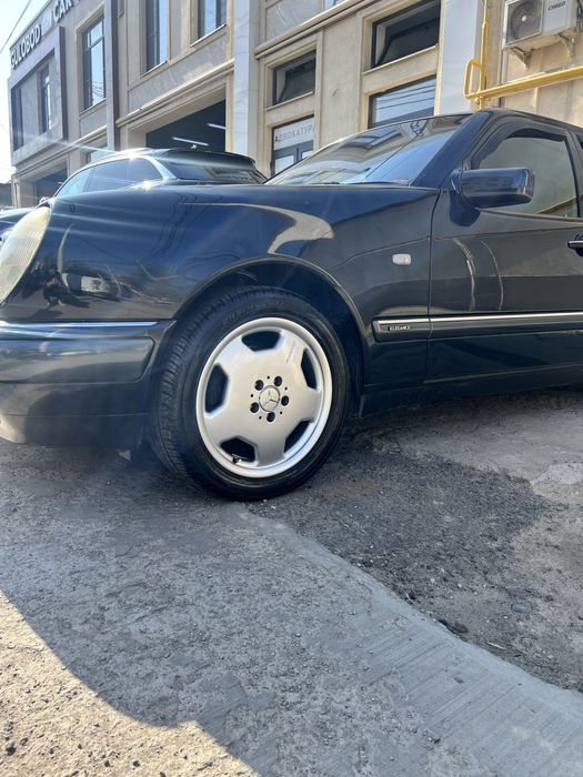 Mercedes Benz AMG 17 razmer diska