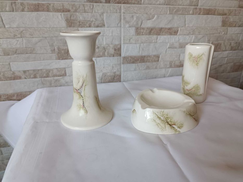 Комплект пепелник + свещник + ваза - Порцелан - Бонониа - гр.Видин