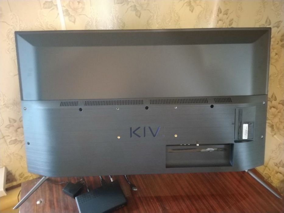 Телевизор Kivi 40f50lb, 102см не смарт