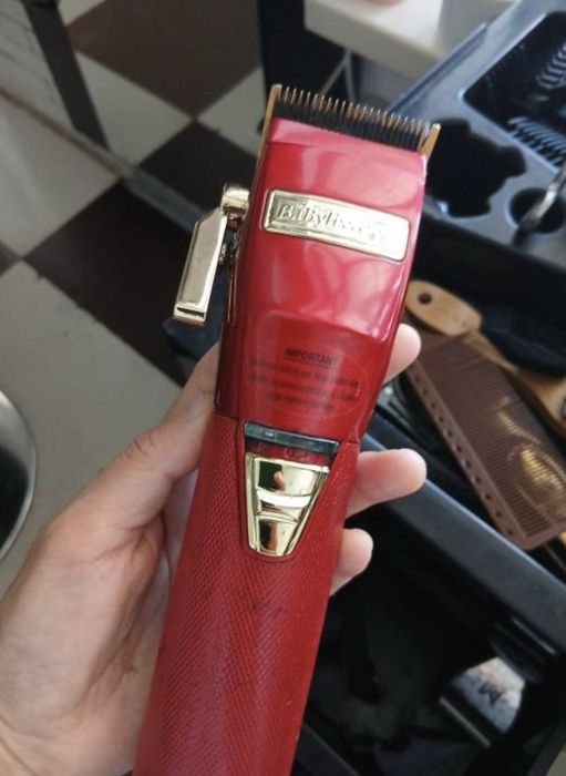 Продам машинку для стрижок