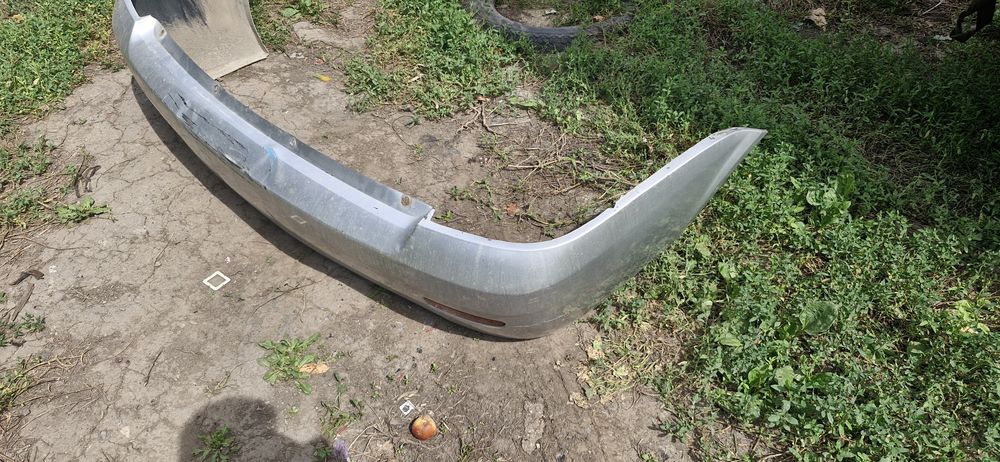 Бампер ваз 2172 продам оригинал
