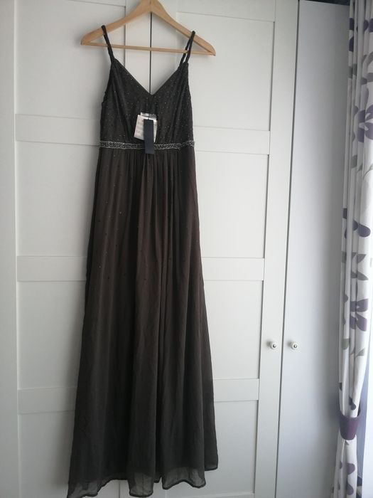 Нова официална рокла Вилия