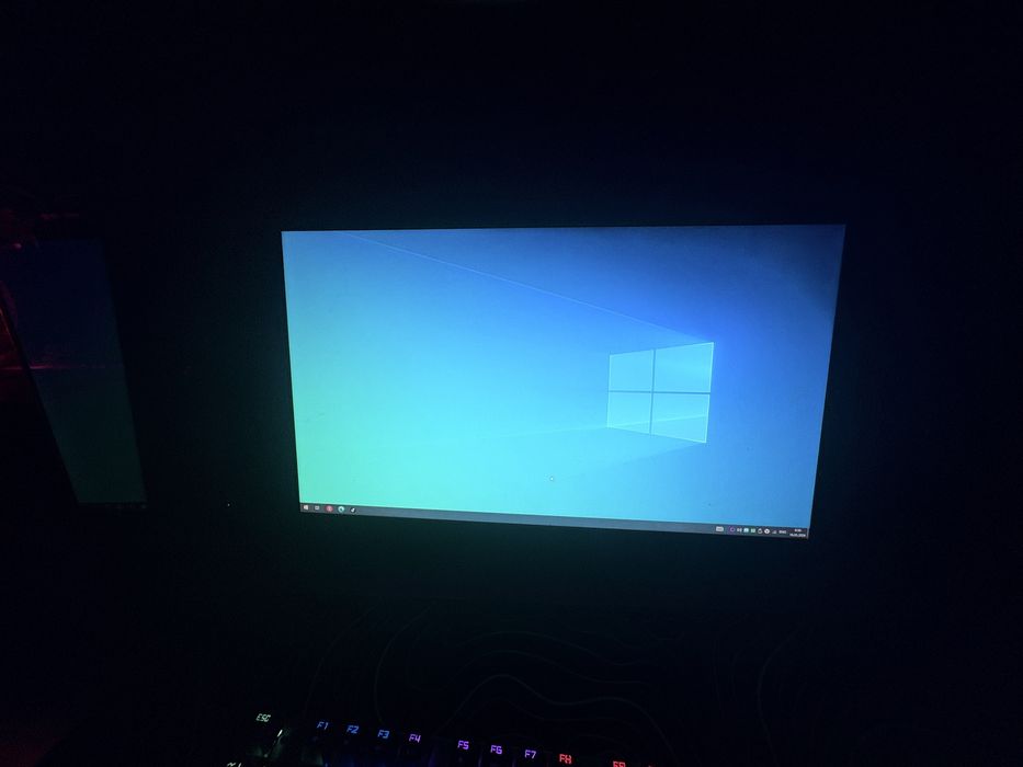 Продам Lg монитор