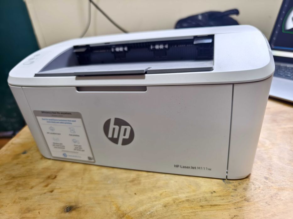 Принтер HP LaserJet M111w-Черно-белый