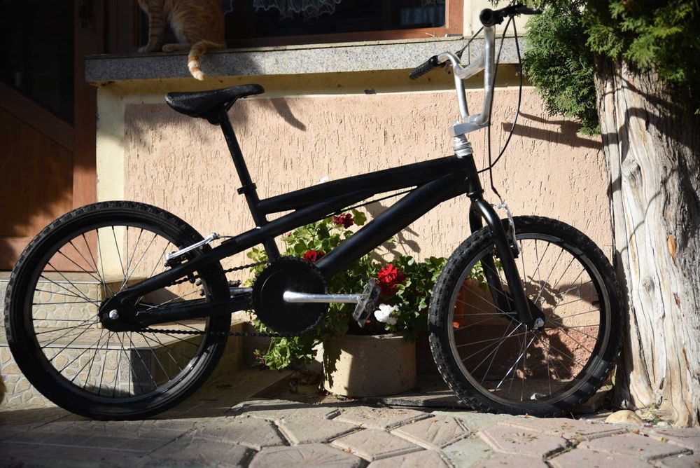 Bicicleta BMX de vânzare