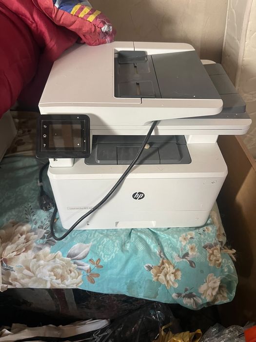 Принтер HP Laserjet Pro